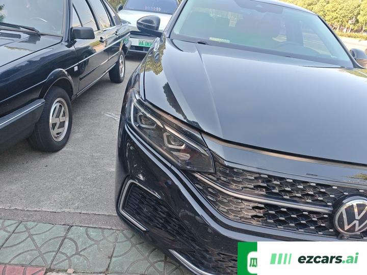 Passat 2023 330TSI Premium photo 7