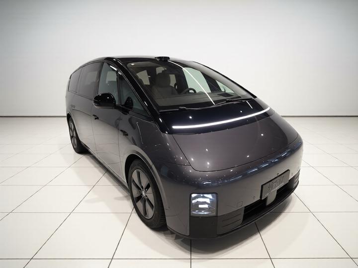 Li MEGA 2025 Ultra Smart Refresh Edition photo 3