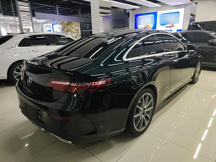 E-Class Imported 2023 E 260 Coupe photo 4