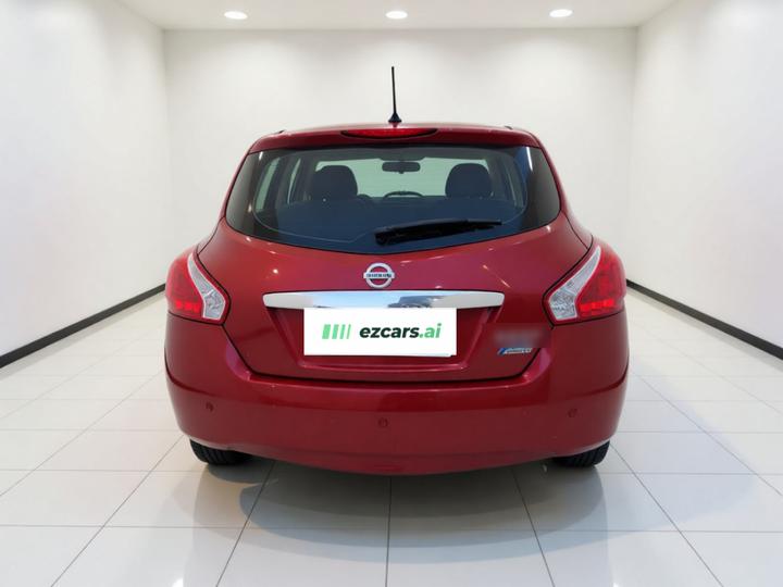 Tiida 2014 1.6L CVT Comfort photo 5