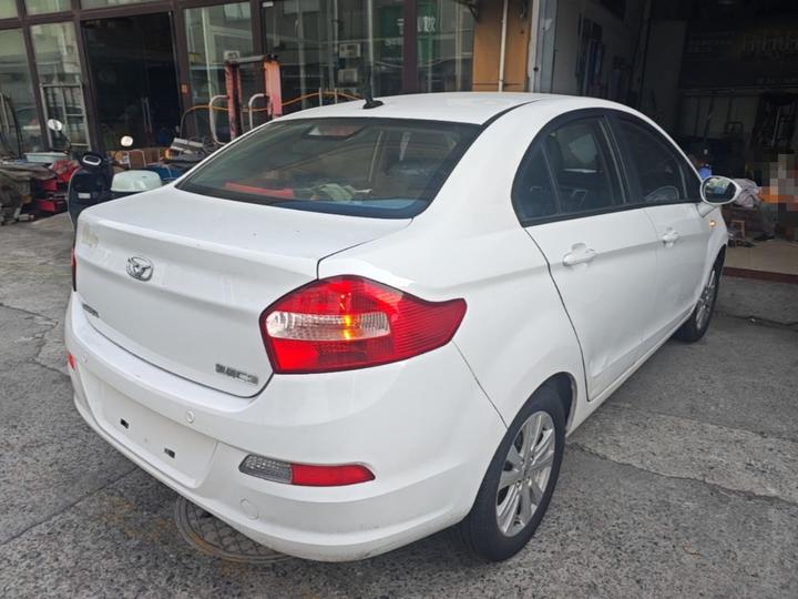 C3 2015 1.5L AMT photo 4