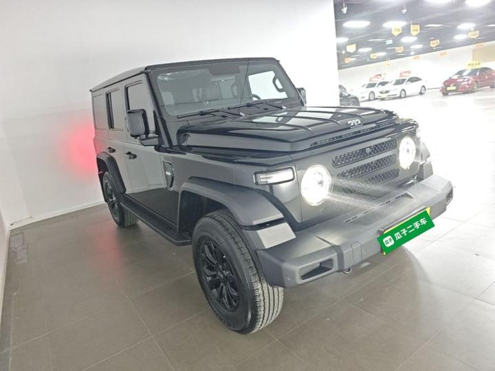 212 T01 2024 2.0T photo 3
