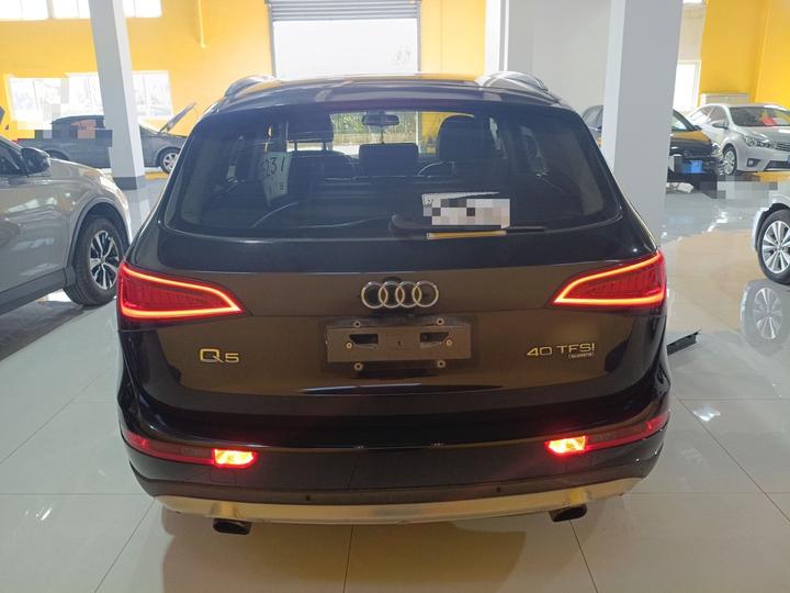 Q5 2013 40 TFSI Tech photo 3