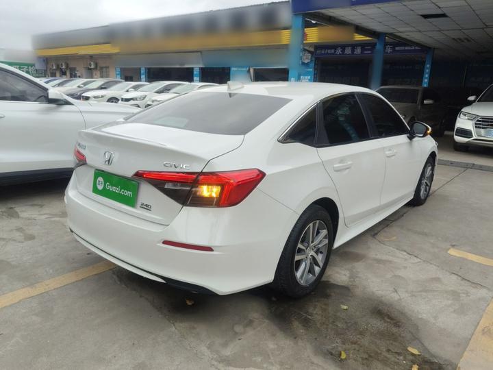Civic 2023 240TURBO CVT photo 4