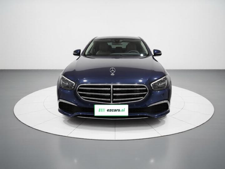 E-Class 2022 E 300 L Luxury photo 2