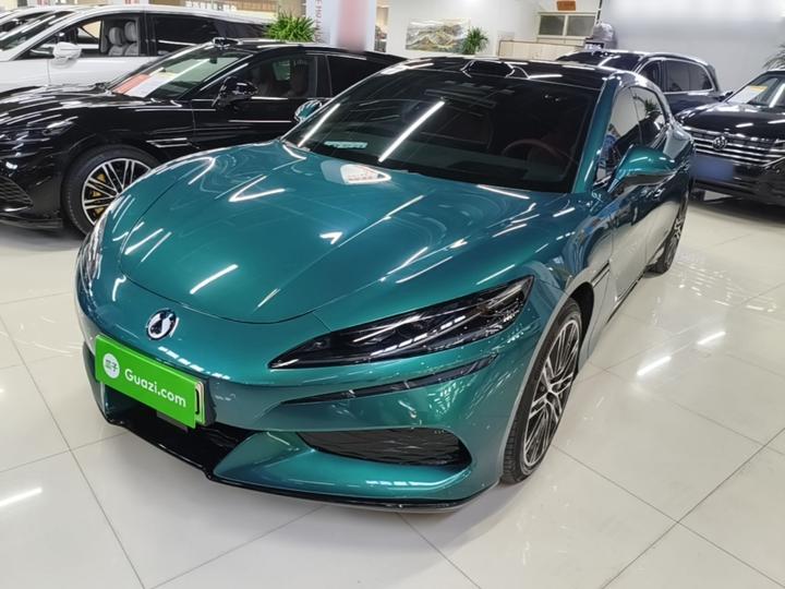 Z9GT 2026 Flagship