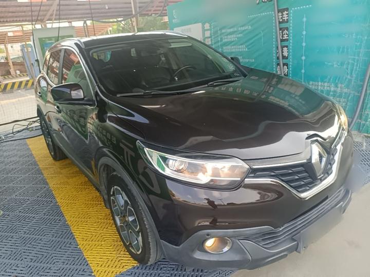 2016 2.0L RWD Premium photo 3