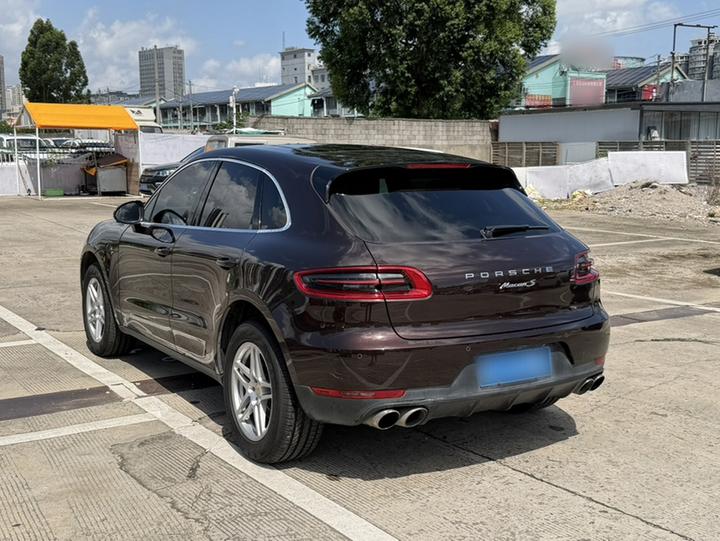 2017 Macan 2.0T photo 4