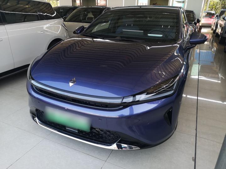 2025 140km Luxury
