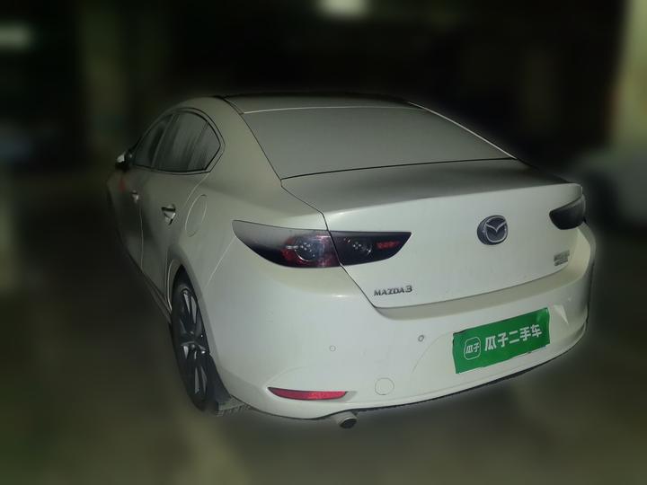 3 Axela 2020 2.0L AT photo 4