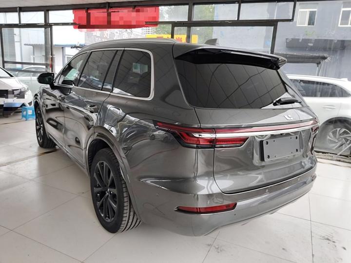 Li Auto ONE 2021 EREV 6-Seater photo 4