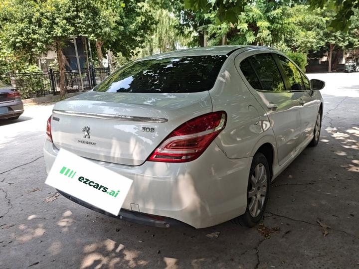308 2013 1.6L AT photo 4