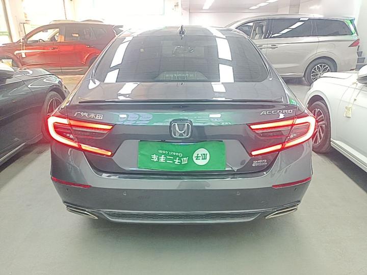 Accord 2022 260TURBO Phantom Night Premium photo 3