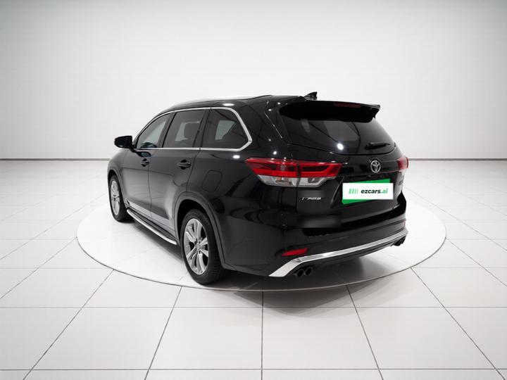 Highlander 2018 2.0T AWD Luxury 7-Seater China V photo 4