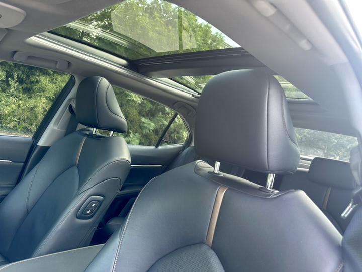Camry 2018 Hybrid 2.5HG Luxury photo 8