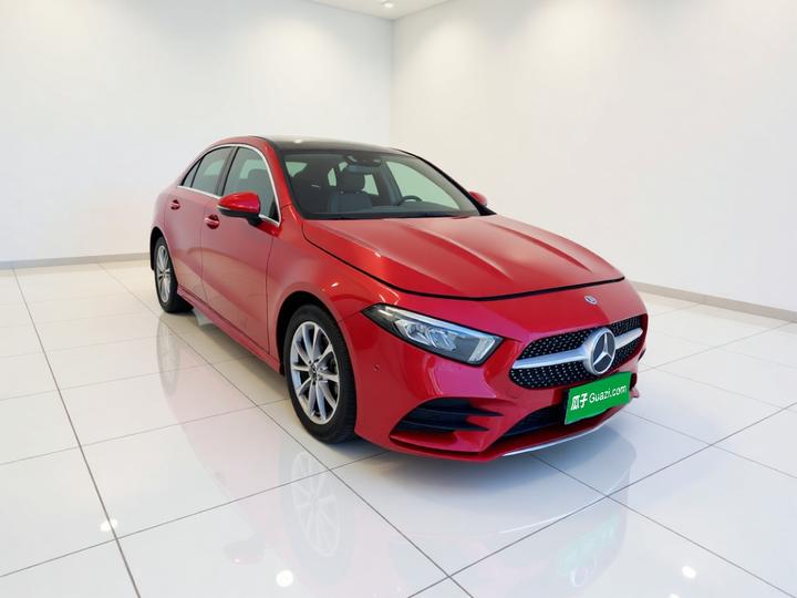 A-Class 2019 Facelift A 200 L Sport photo 3