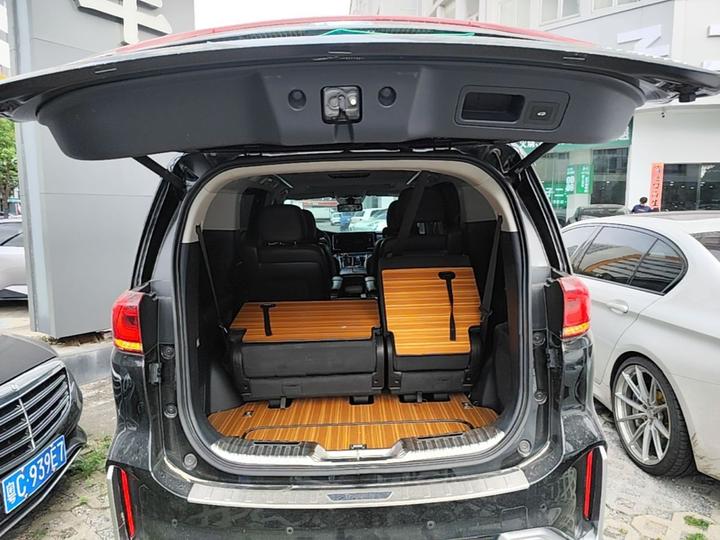 GAC Trumpchi M8 2021 Master Series 390T Premium photo 8