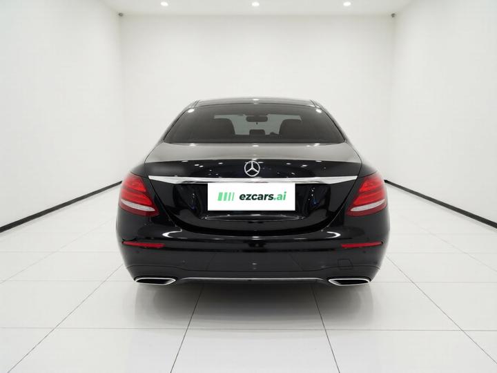 E-Class 2019 E 200 L Sport photo 5