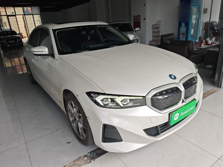 i3 2022 eDrive 35 L photo 3