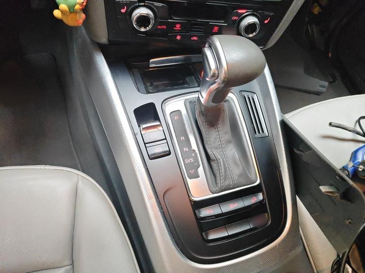 Q5 2013 40 TFSI Tech photo 6