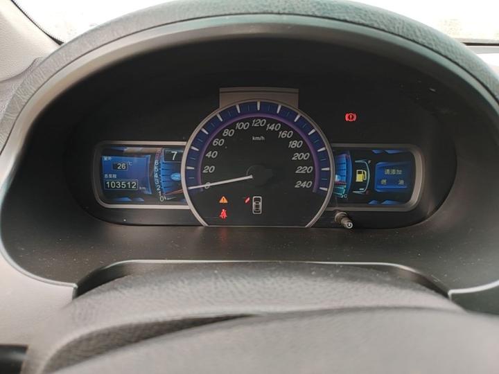 S6 2014 2.0L MT Luxury 5-Seater photo 7