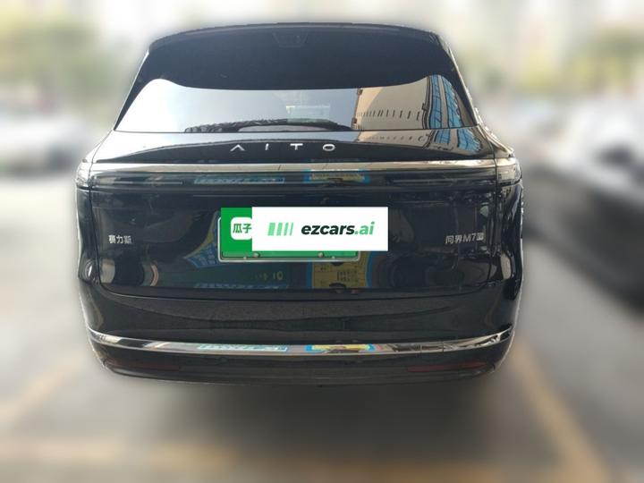 HIMA AITO M7 2026 EV Max Long Range 6-Seater 192-Line LiDAR photo 5