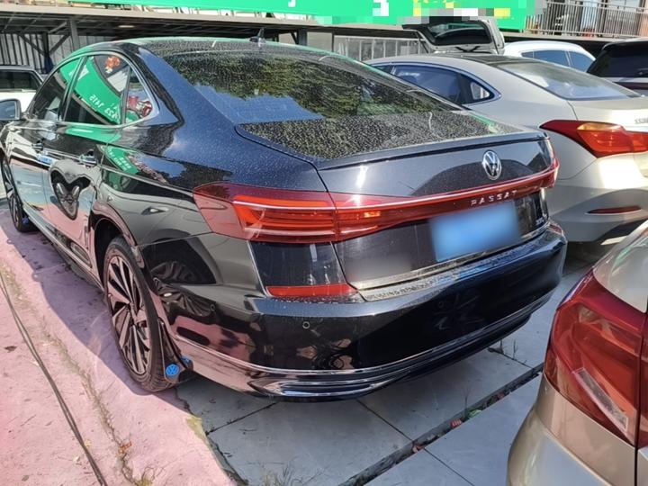 Passat 2022 330TSI Luxury photo 3