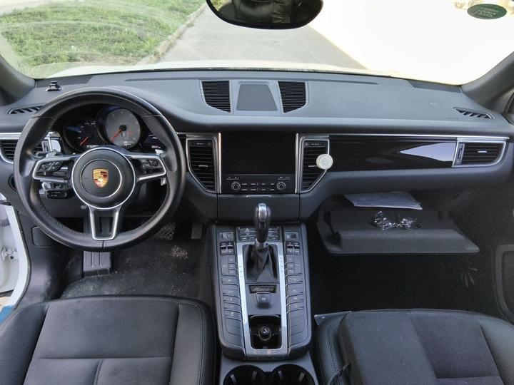 2017 Macan S 3.0T photo 5