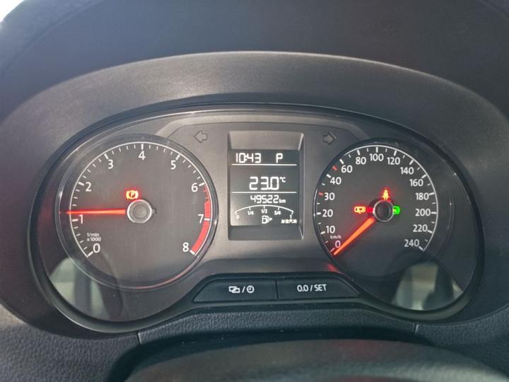 Polo 2016 1.4L AT photo 8