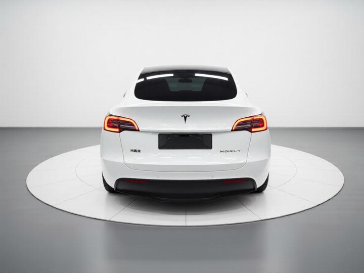 Model Y 2022 Facelift Long Range AWD photo 3