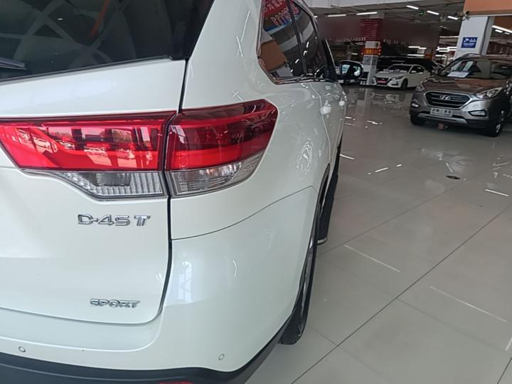 Highlander 2018 2.0T RWD Premium 7-Seater China V photo 7