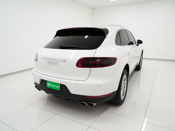 2017 Macan S 3.0T photo 4
