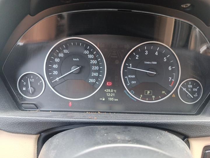 3 Series 2013 320Li Luxury Design Package photo 4