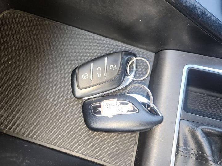 i5 2023 1.5L CVT Luxury photo 8
