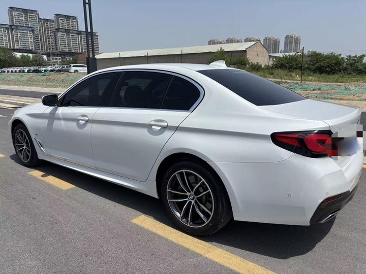 5 Series 2022 Facelift 525Li M Sport Package photo 4