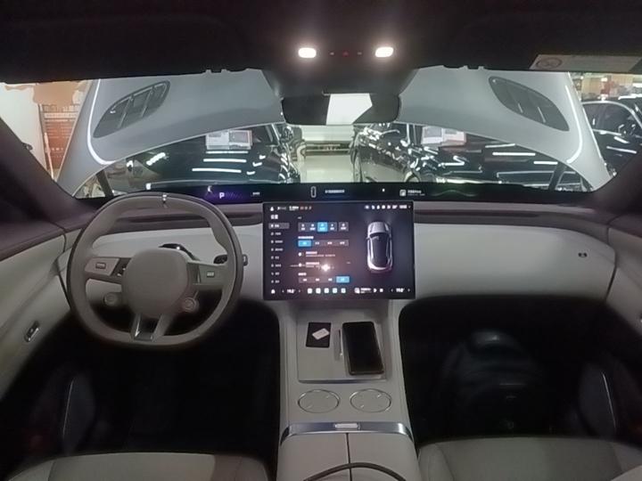 Xiaomi YU7 2025 AWD Pro photo 2