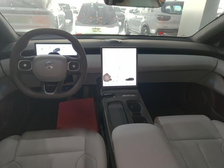 ET5T 2024 75kWh Touring photo 5
