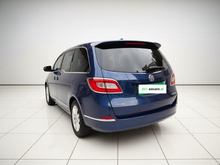 GL8 2011 3.0L GT Luxury Business photo 4