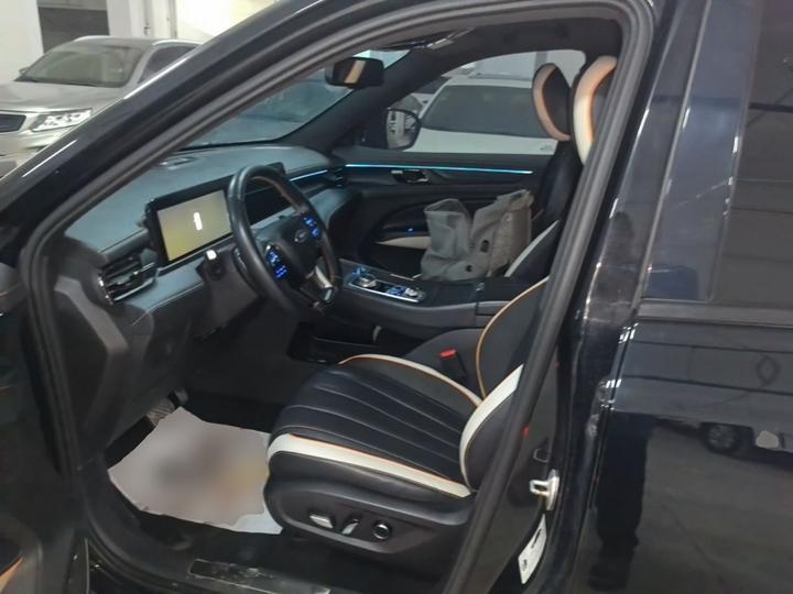 Equator 2023 EcoBoost 225 7-Seater 2/2/3 photo 6