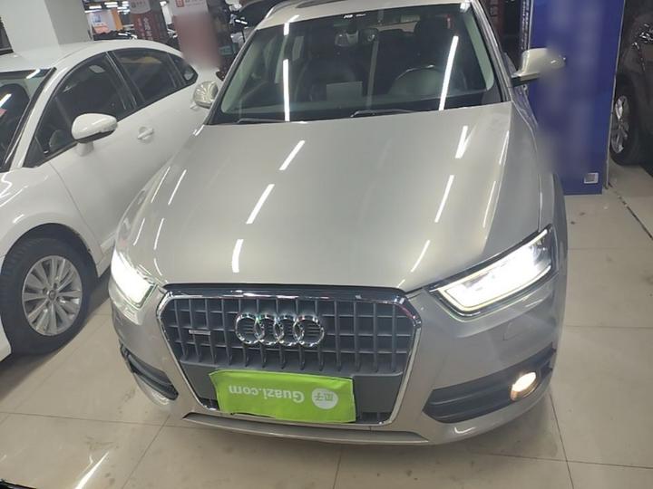 Q3 2015 35 TFSI quattro Tech photo 2