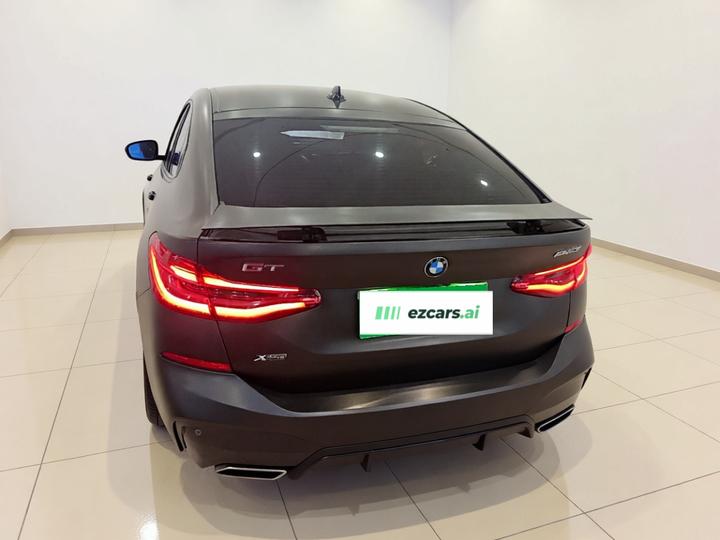 6 SeriesGT 2018 640i xDrive M Sport Package photo 5