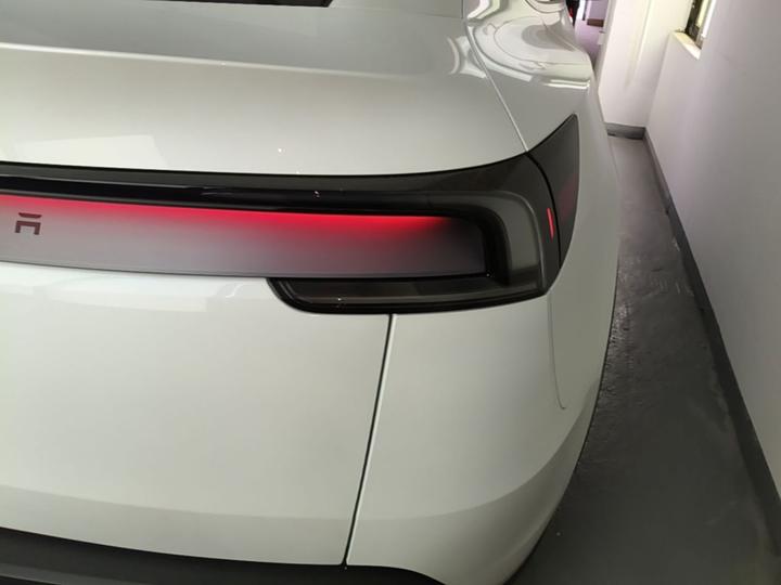 Model Y 2026 Facelift Long Range RWD photo 7