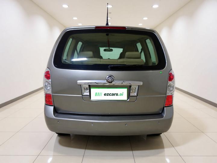 GL8 2014 2.4L Comfort photo 5