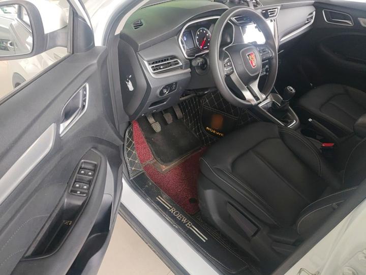 RX3 2020 1.6L MT 4G Flagship photo 3