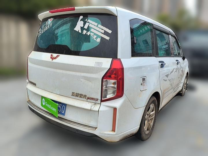 Wuling Hongguang PLUS 2019 1.5T MT Comfort 7-Seater photo 6