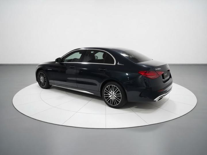 C-Class 2022 Facelift C 260 L Sport photo 4