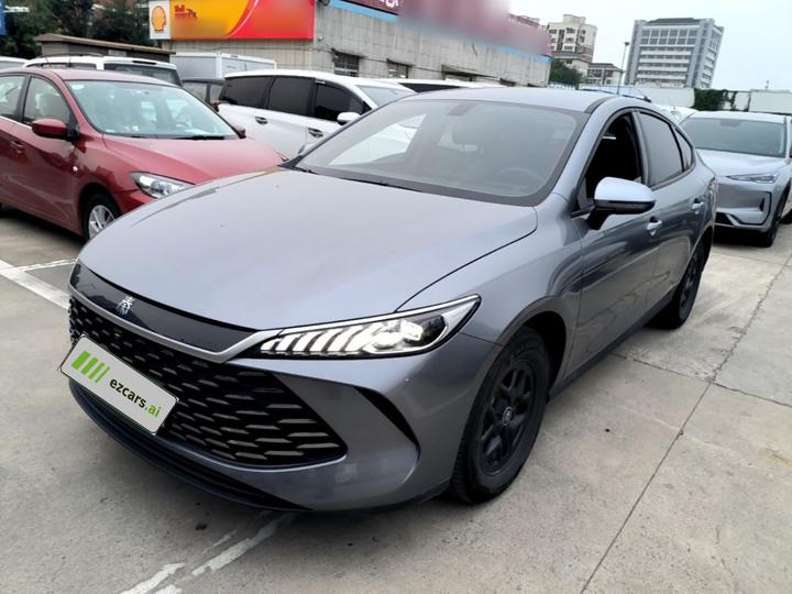 Qin PLUS 2025 DM-i ADAS 128KM Progressive