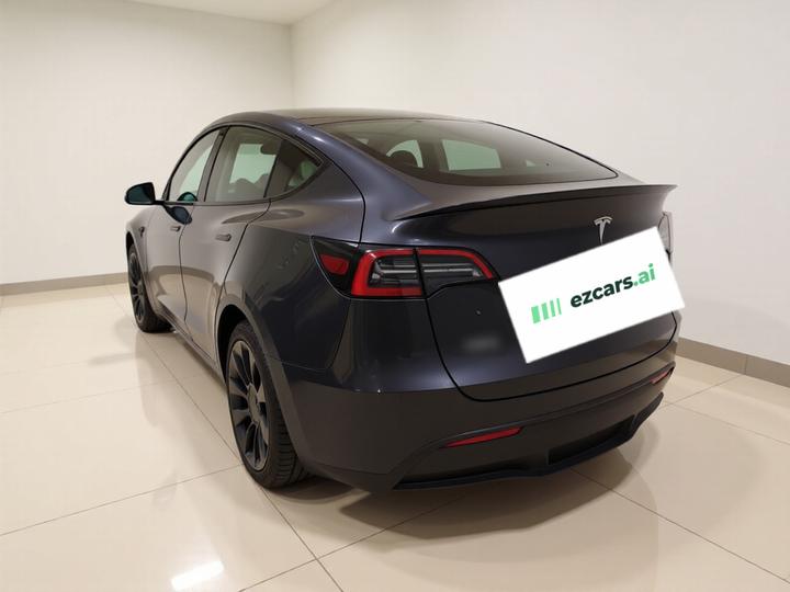 Model Y 2024 RWD photo 4