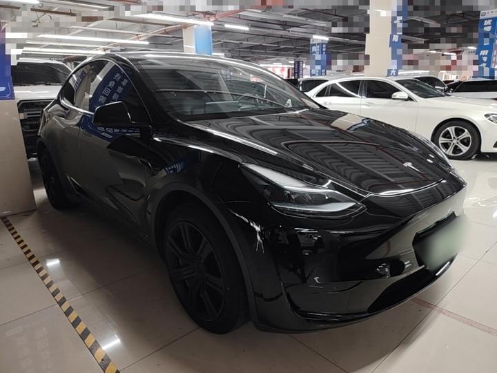 Model Y 2022 Facelift RWD photo 3