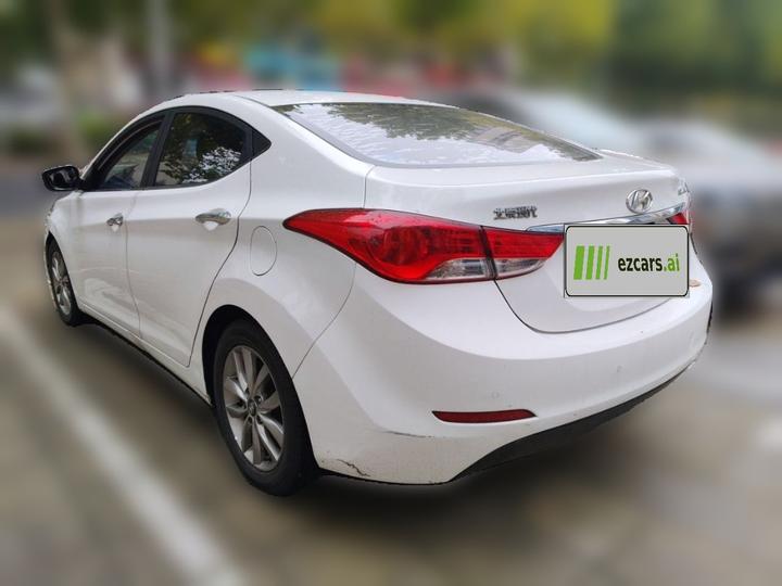 Elantra 2015 1.6L MT Leading photo 4